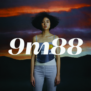 游泳爆乳露双奶头被教练玩弄
